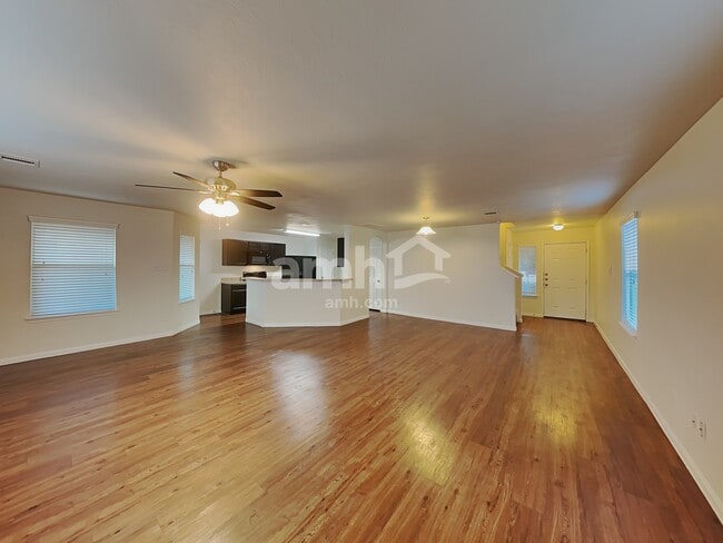 Building Photo - 5935 Stockholm Ct