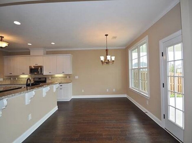 Building Photo - 5435 Everlook Cir