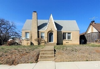 Building Photo - 2801 Primrose Ave