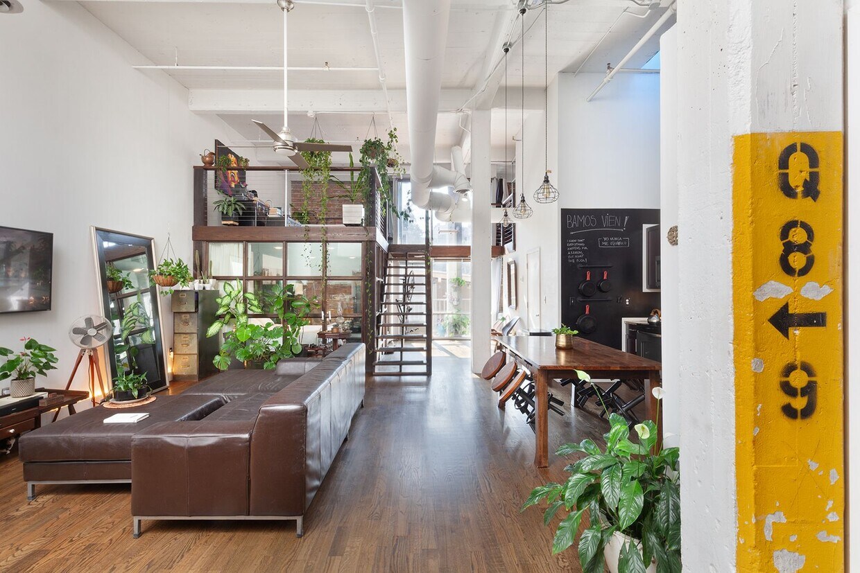 Foto principal - Gorgeous 2/1 Loft Beside ATL BeltLine in V...