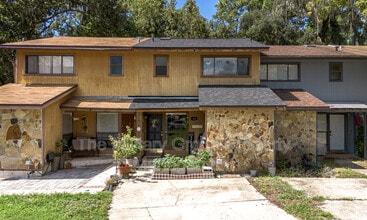 Building Photo - 4814 Kingsmeadow Ln