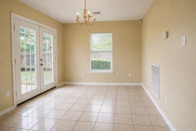 Building Photo - 24106 Broken Bow Ln