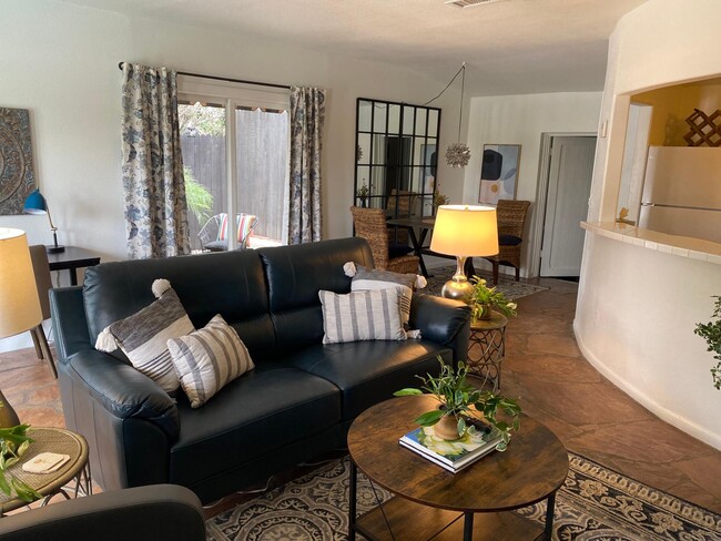 Comfortable space with lots of natural light. - 5710 E Camelback Rd