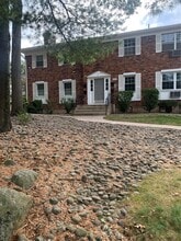 Building Photo - 23 Doxbury Ln