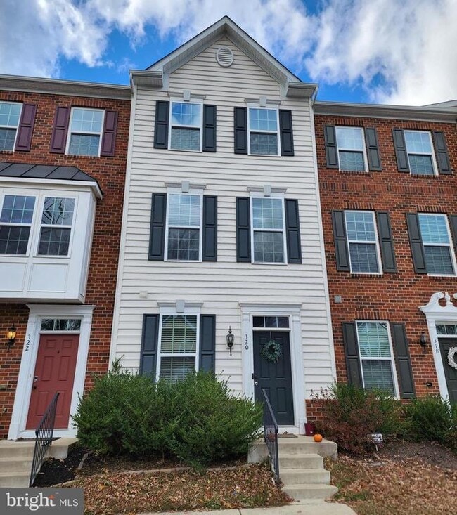 Foto del edificio - 320 Rolling Valley Dr