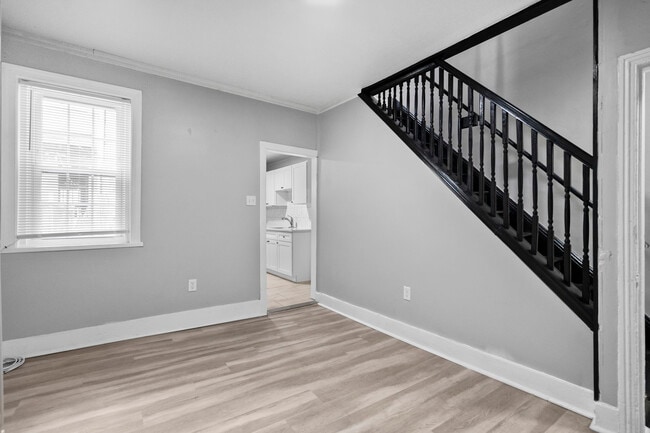 Building Photo - 3856 Olive St