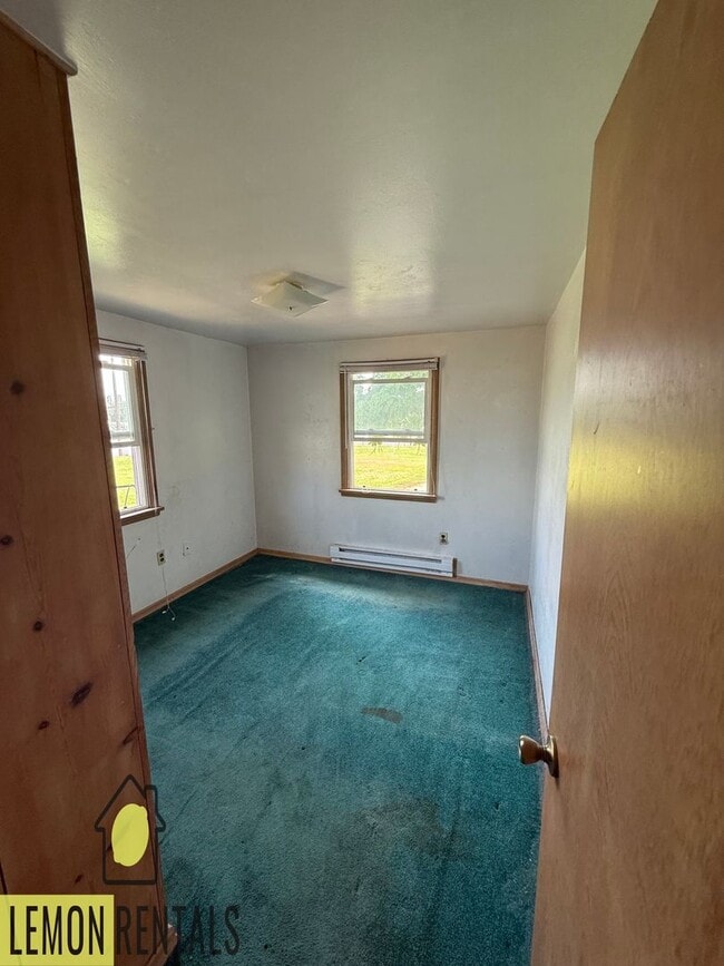 Foto del edificio - Lemon Rentals, 1bd, 1bath