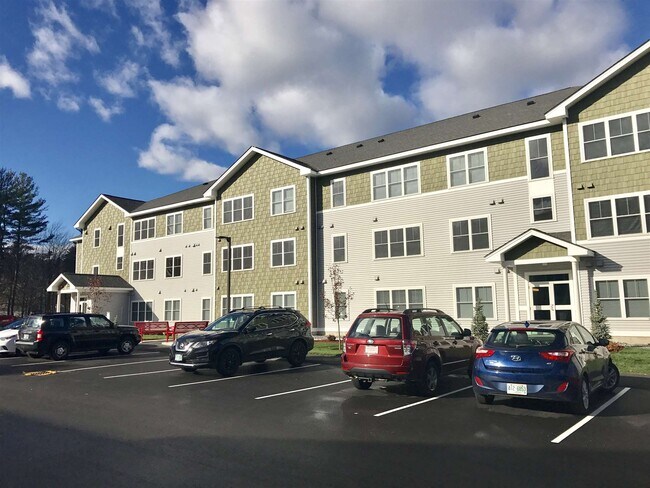 Foto del edificio - 10 E Ridge Dr