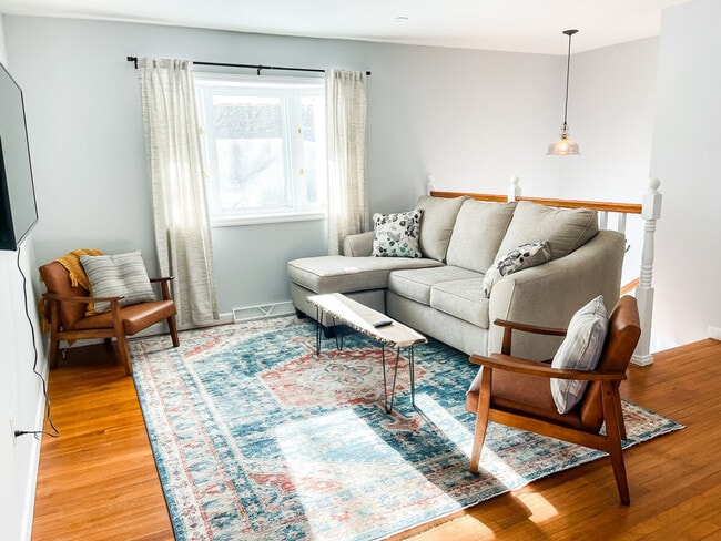 Building Photo - 57 Curt Blvd