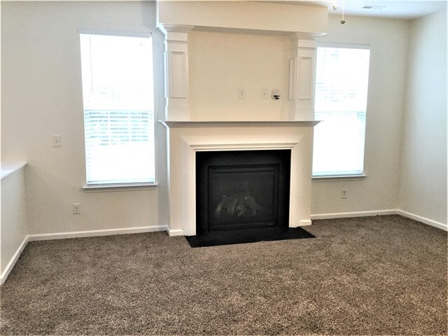 Building Photo - 177 Tysonridge Court