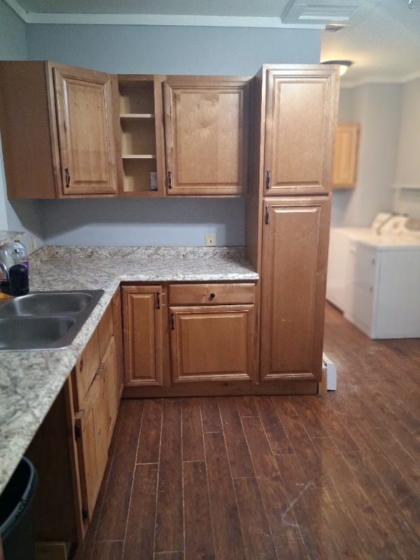 Building Photo - 15 School St