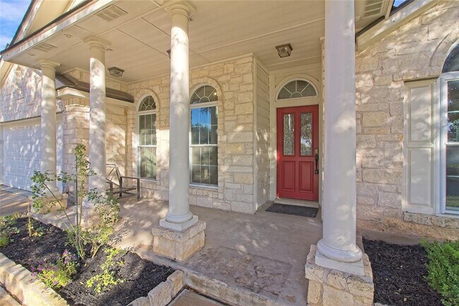 Building Photo - 3112 Clinton Pl
