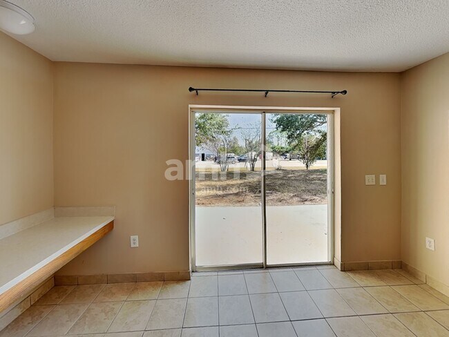 Foto del edificio - 1019 Brenton Leaf Dr