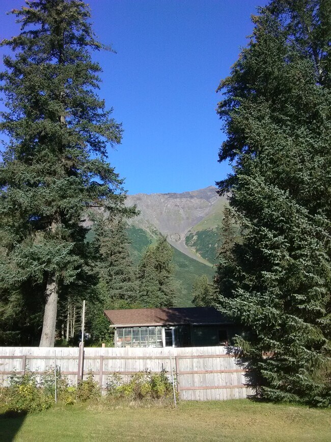 Foto del edificio - 2511 Cedar St