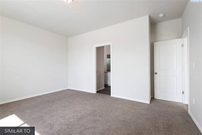 Foto del edificio - 5505 Remington Dr