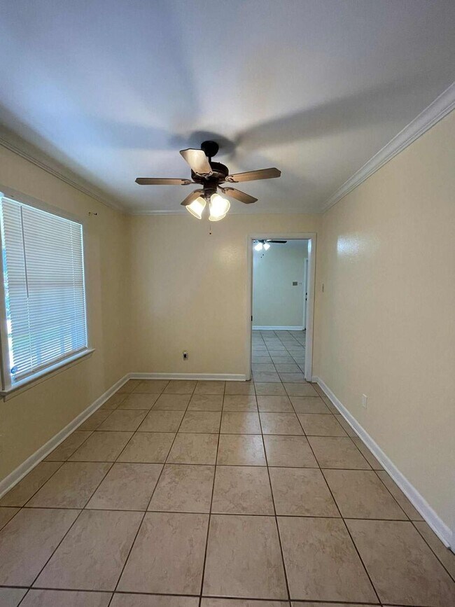 Foto del edificio - 7 Minutes to Barksdale AFB