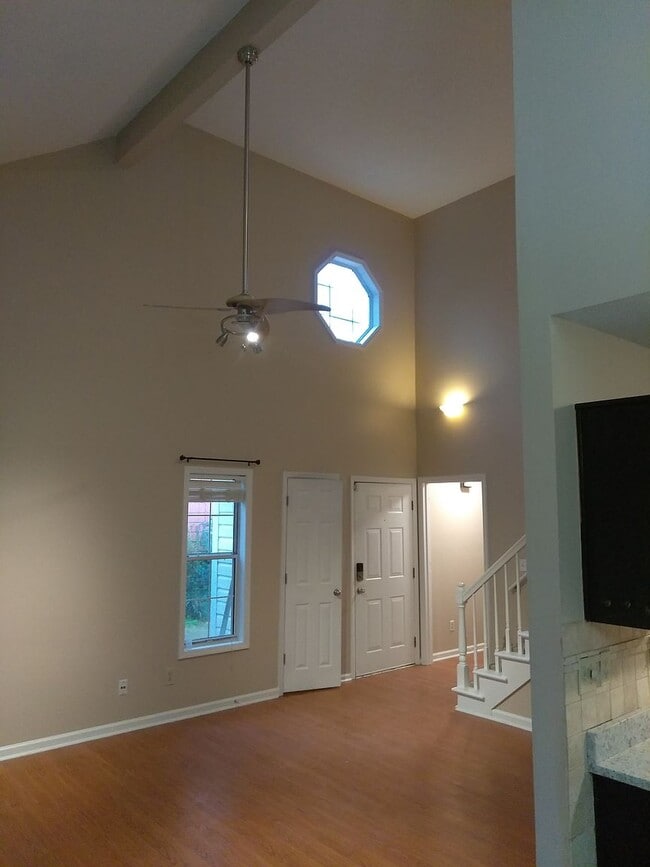 Building Photo - 5152 Laurel Bridge Ct SE