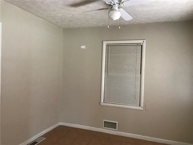 Foto del edificio - 4314 Hendrix Dr