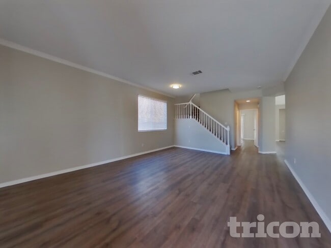 Foto del edificio - 1734 W Ave H 1