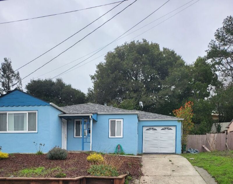 Foto principal - 4338 Harmon Rd