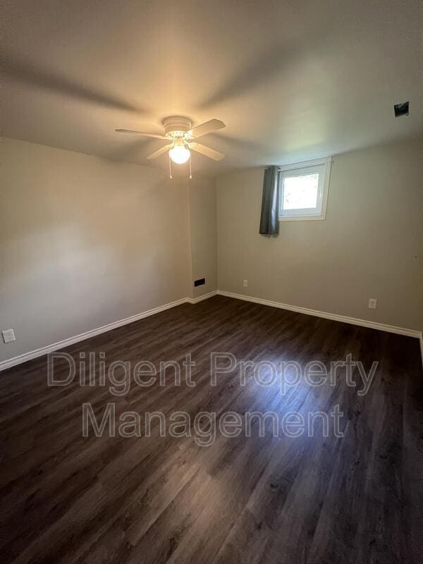 Building Photo - 926 Dainard Dr