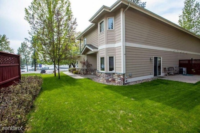 Building Photo - 3 br, 3.5 bath Townhome - 112 Bay Point Drive