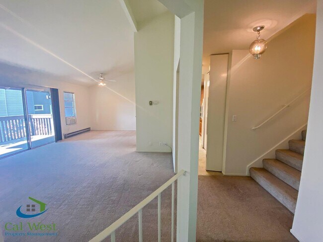 Building Photo - 2212 Almaden Rd