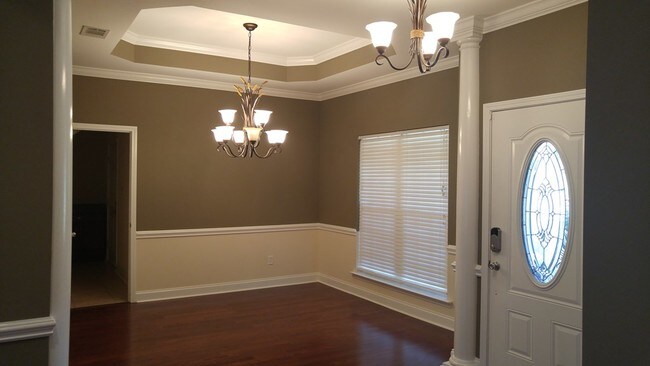 Foto del edificio - 3719 Castle Pines Ln