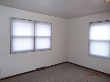 Building Photo - 5690 Roseworth Ct SE
