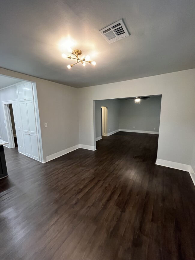 Photo - 1620 N Marion Ave House