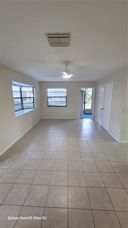 Foto del edificio - 12025 Proctor Loop