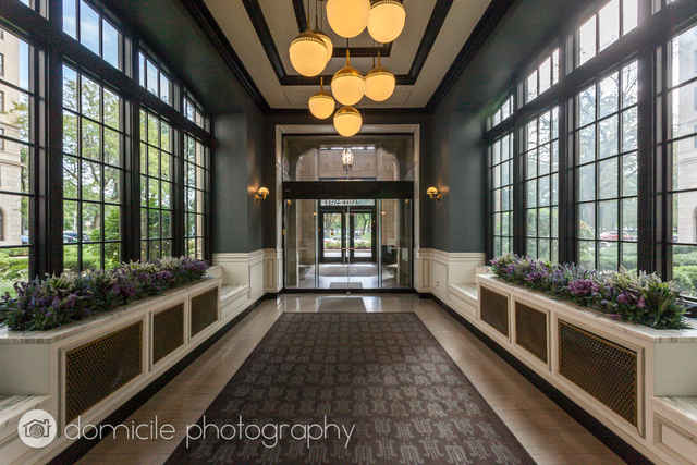 Foto del edificio - 1642 E 56th St