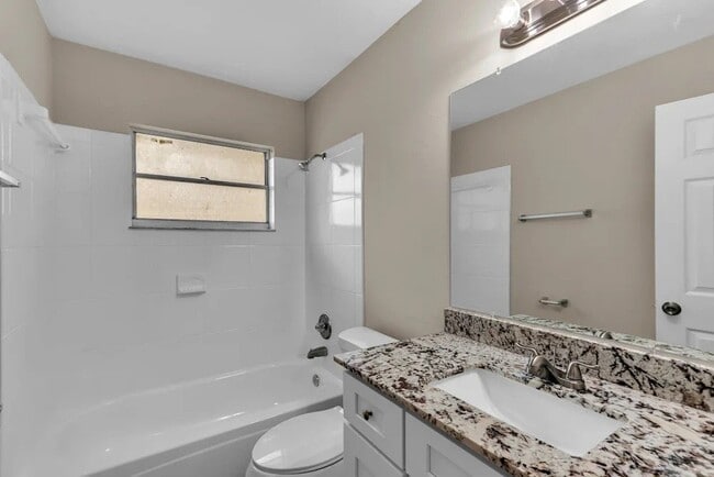 Photo - 7527 39th Ave E House