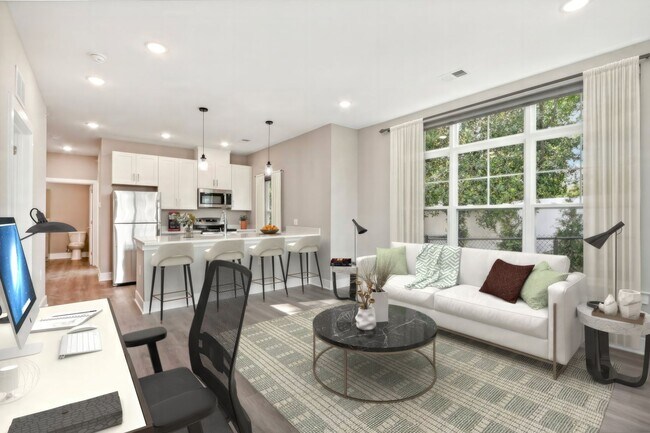 Foto del edificio - Regency at Menlo Park Terrace