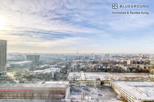 Foto del edificio - 1035 W Van Buren St