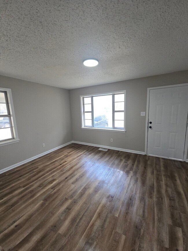 Foto del edificio - 134 Young St