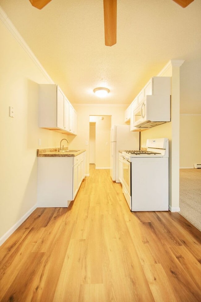 Interior Photo - Bay Pointe Apartments