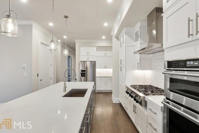 Foto del edificio - 253 Thompson St