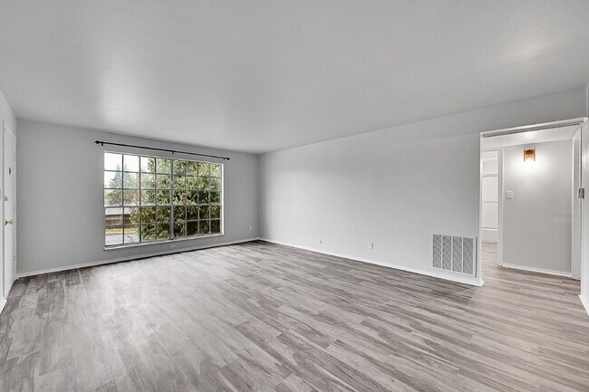 Foto del edificio - $1,700.00 - 2 Beds 1 Bath, Single Family H...