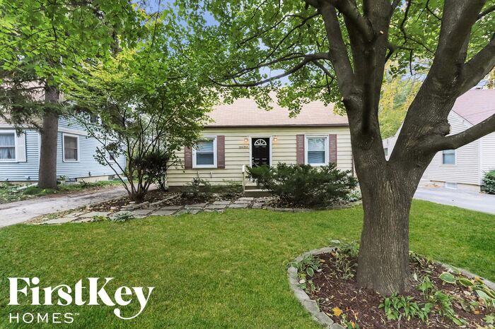 Primary Photo - 28W700 Warrenville Rd