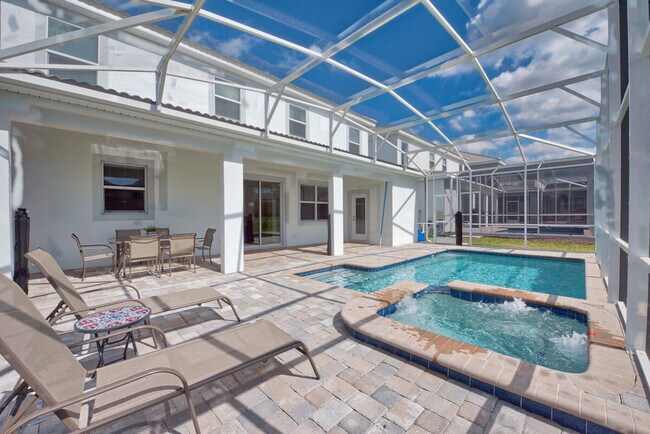 Building Photo - 1696 Moon Valley Dr