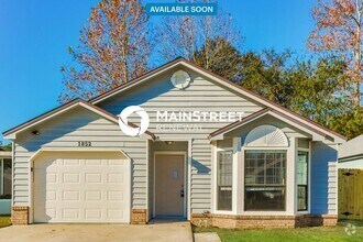 Building Photo - 1852 Manitoba Ct N