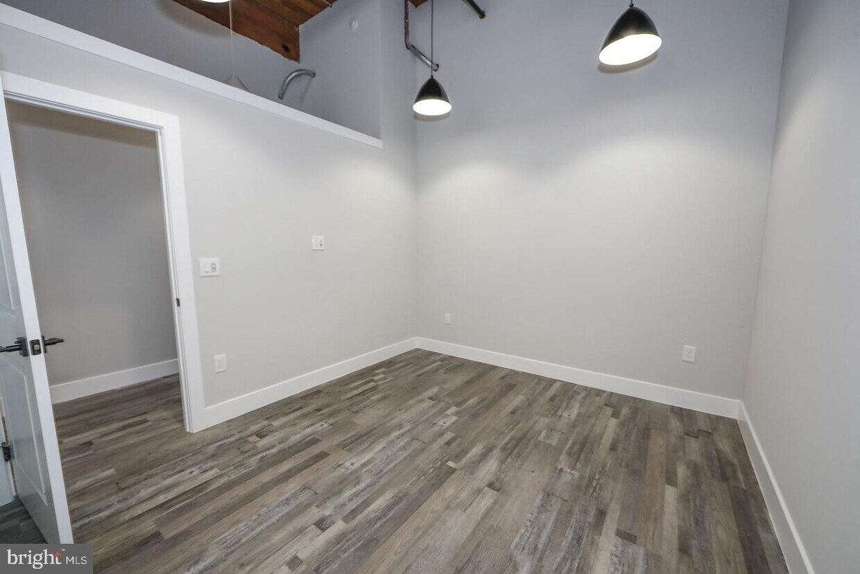 1825 E Atlantic St Unit 111, Philadelphia, PA 19134 Apartment for