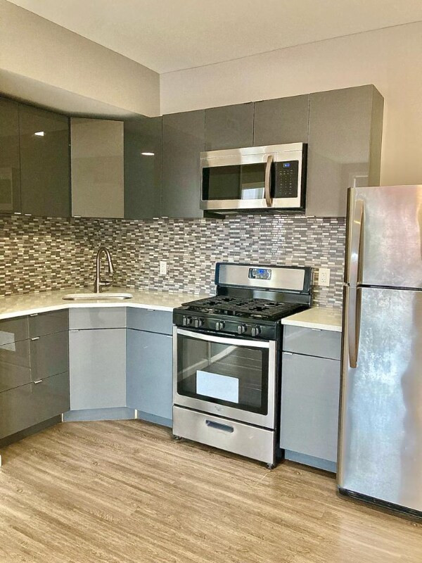 Foto principal - 38 Winans St