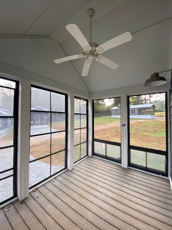 Foto del edificio - 9 Tiny Home Cir