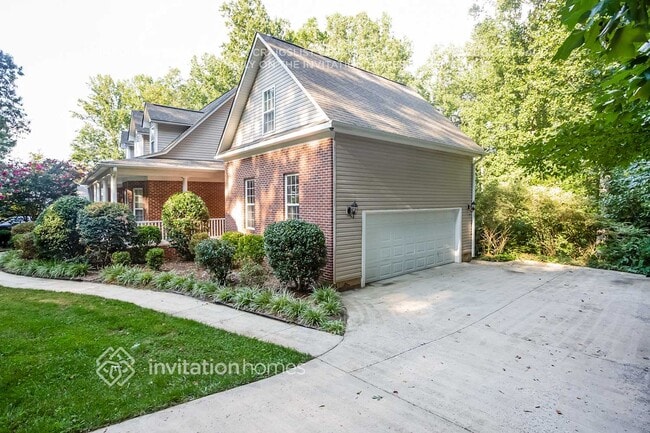 Foto del edificio - 119 Big Oak Ln