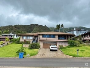 Building Photo - 760 S Alu Rd