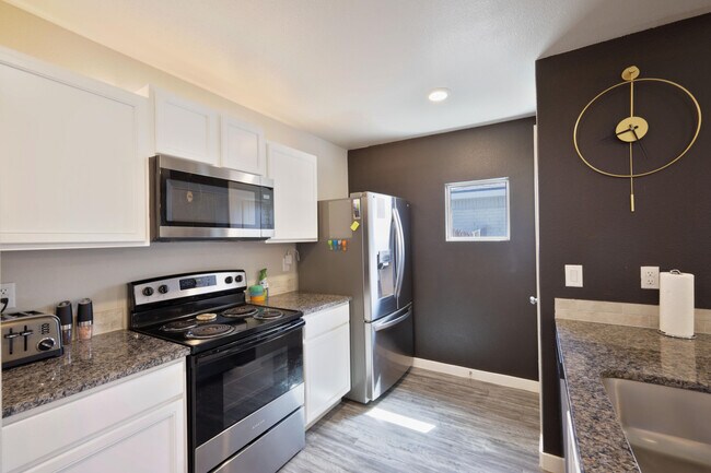 Foto del edificio - 2904 Bryan Ave