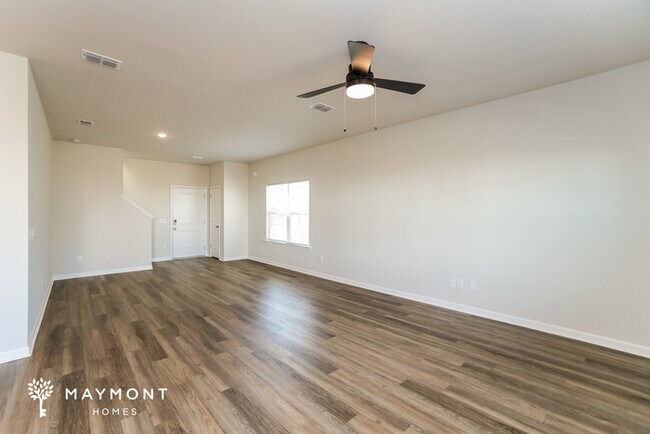 Building Photo - 174 Pine Crest View Dr