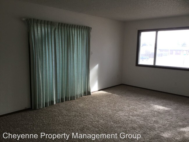 Foto del edificio - 1522 E 15th St